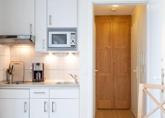 617, Seepark Apartment